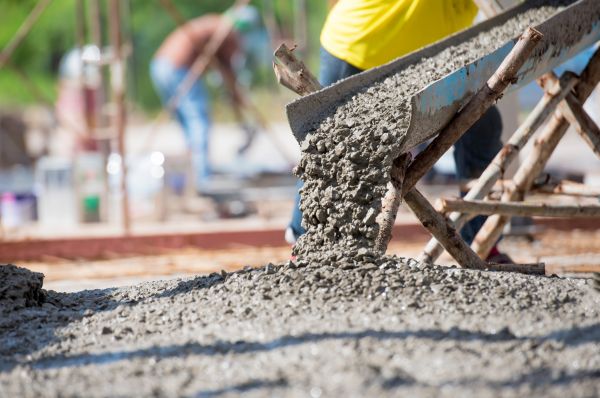 Backyard Concrete Pouring in Fresno