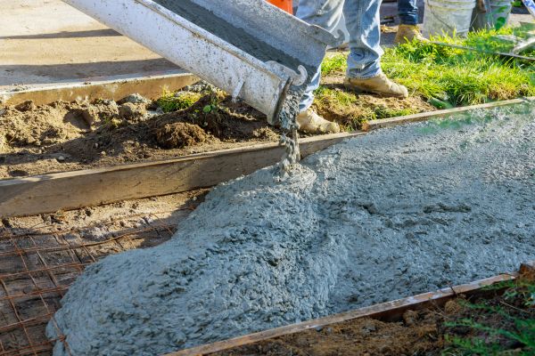 Driveway Concrete Pouring in Fresno