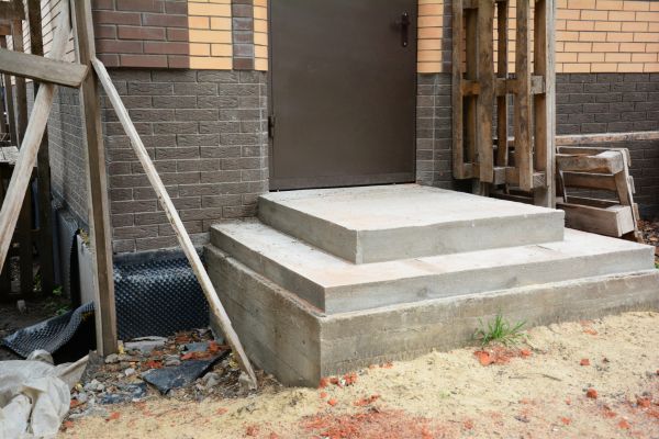 Cement Steps Construction in Fresno